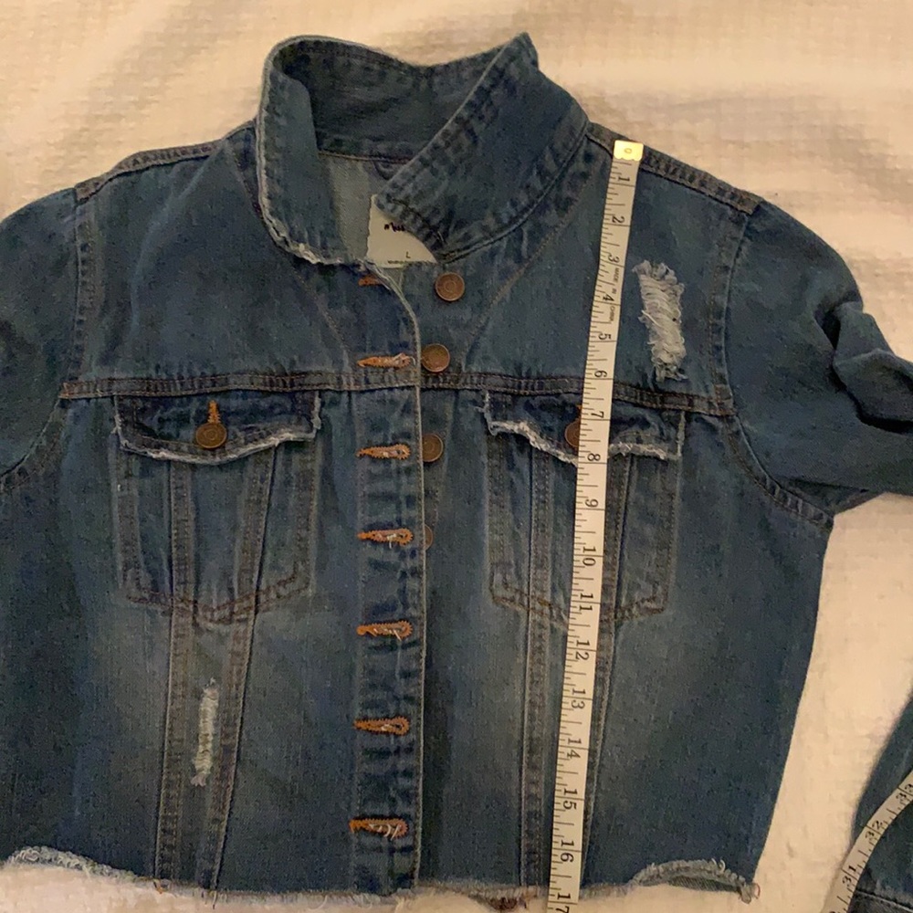 Jean jacket - Picture 3 of 6